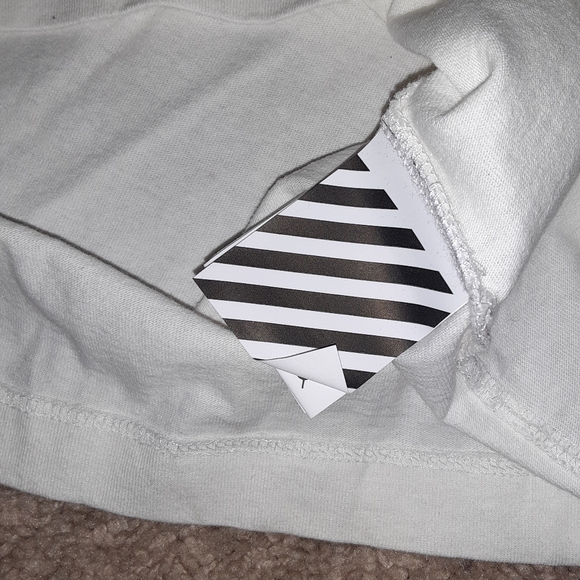 NWT MEN'S OFF-WHITE TAPE ARROWS T-SHIRT - Picture 3 of 13